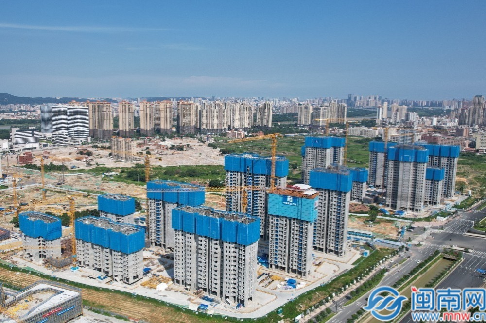 聚焦安全生产与智能建造 这场全省观摩会在泉州九游体育举行(图4) 聚焦安全生产与智能建造 这场全省观摩会在泉州九游体育举行(图4)