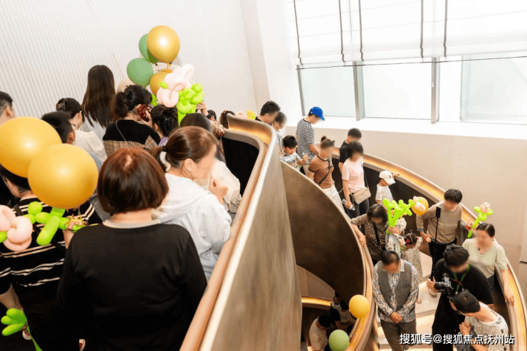 九游体育2024中环金茂府(中环金茂府)首页网站丨-最新价格户型配套(图2)