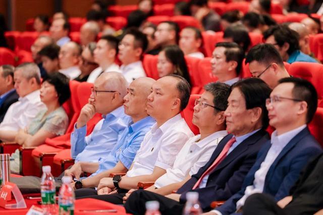 增设艾特奖城市公共艺术大奖2024粤港澳建筑产业新质生产力大会召开九游体育(图2)