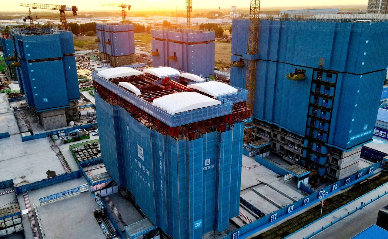 20九游体育24建筑应用创新大奖智能建造应用创新发展论坛在青岛举办(图2)